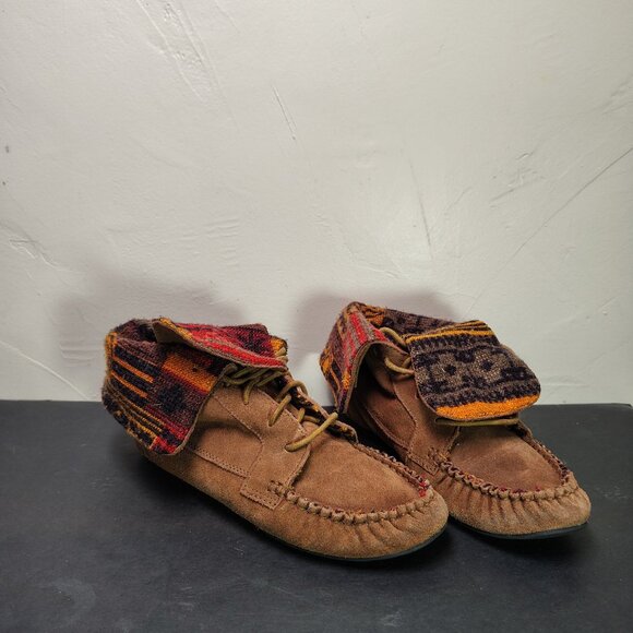 American Rag Women's Moccasin Shoe Booties Suede Aztec Lace Up Size 10 - Picture 1 of 8